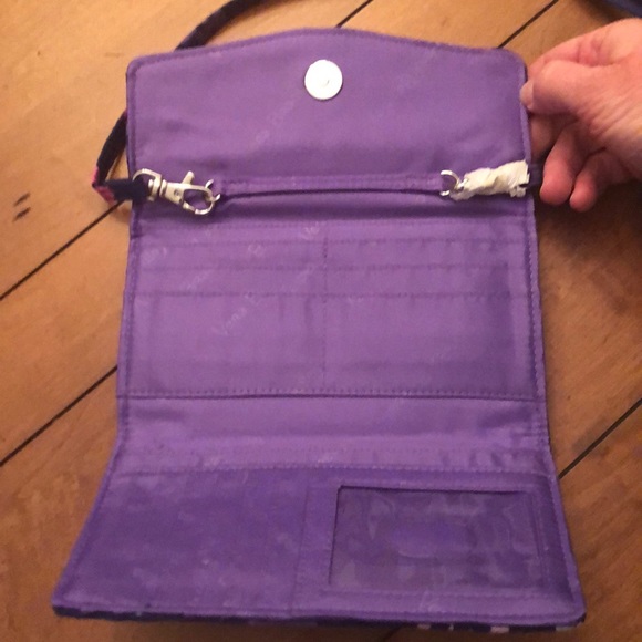 NWT Vera Bradley Strap wallet /ID Ellie Flowers - Picture 4 of 7